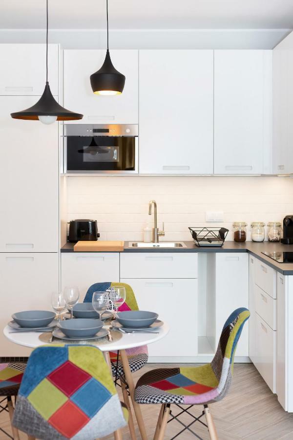 Apartments Rondo Wiatraczna By Noclegi Renters 바르샤바 외부 사진